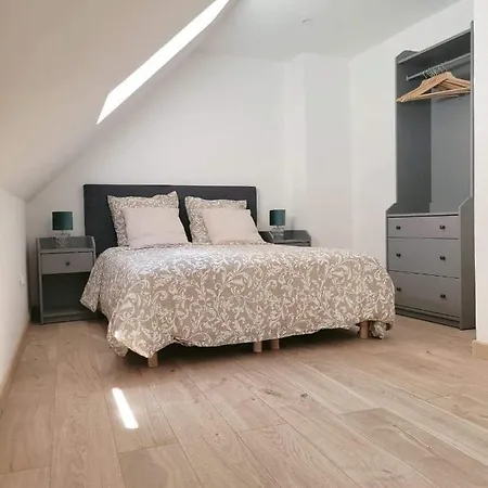 Emeraude Apartment *